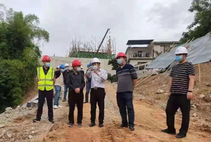 1623136944875266.jpg 3 恩施.jpg